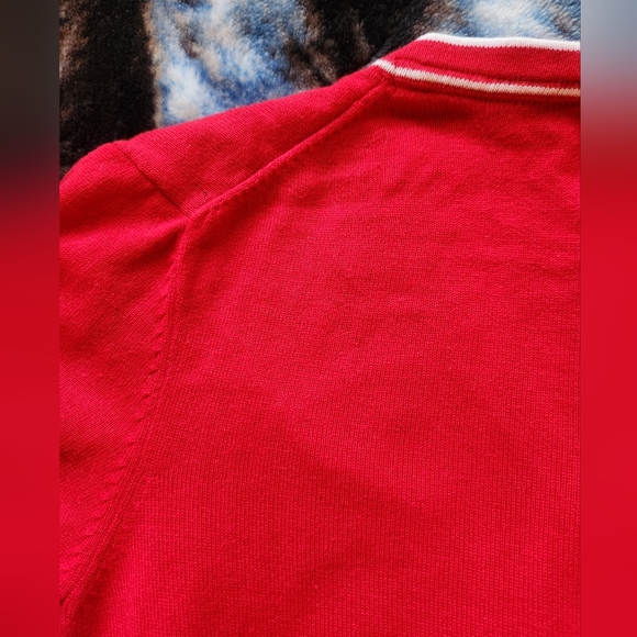 Red V-neck Tommy's Hilfiger sweater - Picture 9 of 9